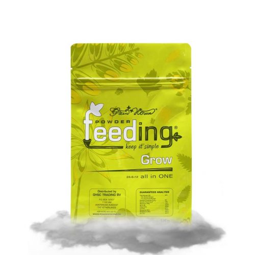Green House Powder Feeding Grow